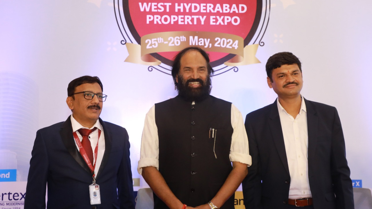 ప్రపంచ నగరాలతో పోటీపడేలా హైదరాబాద్ అభివృద్ధి : మంత్రి ఉత్తమ్ కుమార్ రెడ్డి ప్రపంచ నగరాలతో పోటీపడేలా హైదరాబాద్ అభివృద్ధి : మంత్రి ఉత్తమ్ కుమార్ రెడ్డి