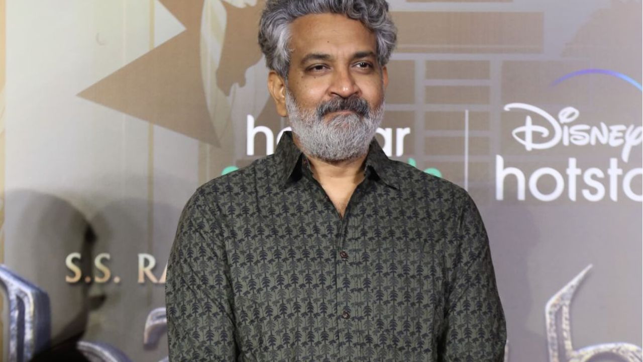 Rajamouli : బాహుబలి సిరీస్లు వస్తూనే ఉంటాయి.. ఫ్యాన్స్కి పండగే.. యానిమేషన్ సిరీస్ రిలీజ్ ఎప్పుడంటే.. Rajamouli : బాహుబలి సిరీస్లు వస్తూనే ఉంటాయి.. ఫ్యాన్స్కి పండగే.. యానిమేషన్ సిరీస్ రిలీజ్ ఎప్పుడంటే..