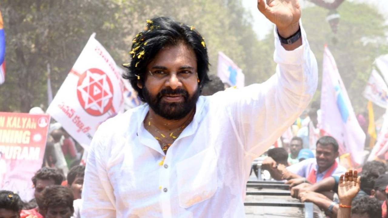 పిఠాపురంకు డిప్యూటీ సీఎం పవన్ కల్యాణ్ .. మూడు రోజులు అక్కడే.. పూర్తి షెడ్యూల్ ఇలా.. పిఠాపురంకు డిప్యూటీ సీఎం పవన్ కల్యాణ్ .. మూడు రోజులు అక్కడే.. పూర్తి షెడ్యూల్ ఇలా..