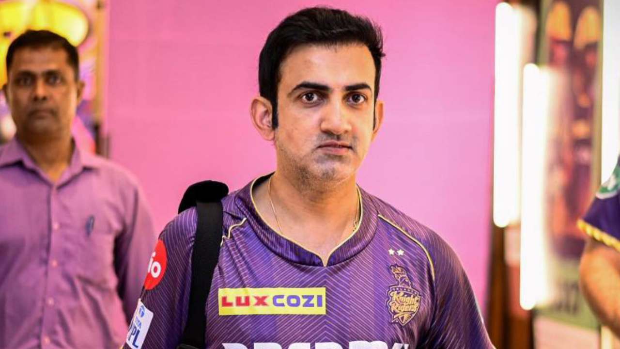 టీమిండియా ప్రధాన కోచ్గా గౌతమ్ గంభీర్.. ఫైనల్ చేసిన బీసీసీఐ? టీమిండియా ప్రధాన కోచ్గా గౌతమ్ గంభీర్.. ఫైనల్ చేసిన బీసీసీఐ?