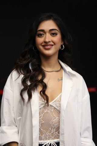 Gayatri Bhardwaj Stunning Looks in Buddy Trailer Launch Event