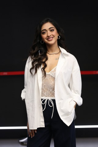 Gayatri Bhardwaj Stunning Looks in Buddy Trailer Launch Event