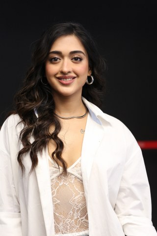 Gayatri Bhardwaj Stunning Looks in Buddy Trailer Launch Event