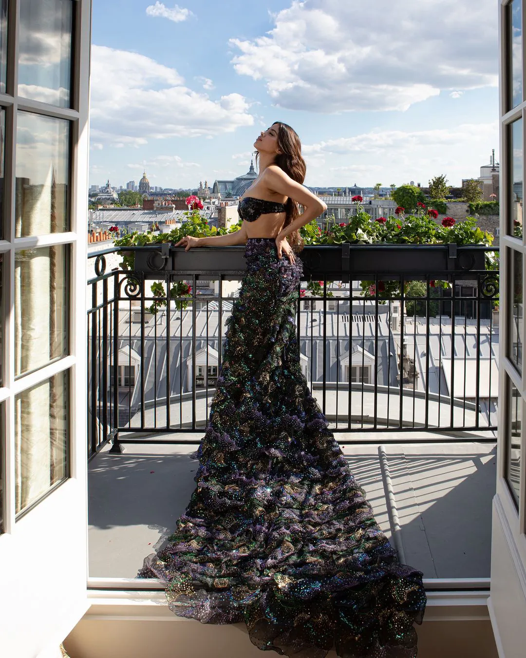 Janhvi Kapoor Participated in Paris Couture Week with Ultra Modern Dress