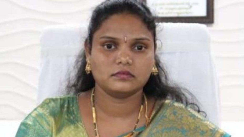Nellore Mayor Sravanti