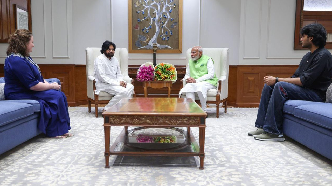 Pawan Kalyan Family with PM Modi