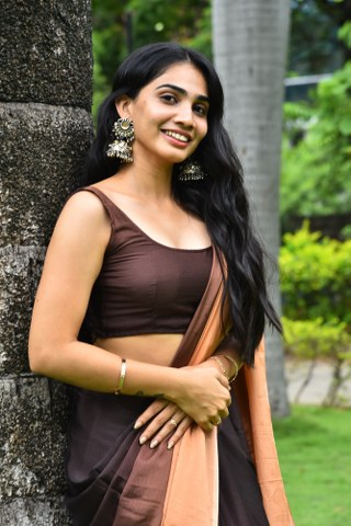 Shagnasri Venun Stunning looks in saree