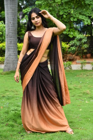 Shagnasri Venun Stunning looks in saree