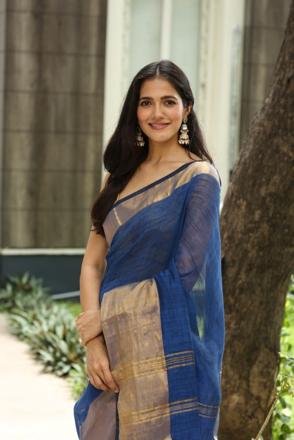 Simran Choudhary Cute Saree Looks