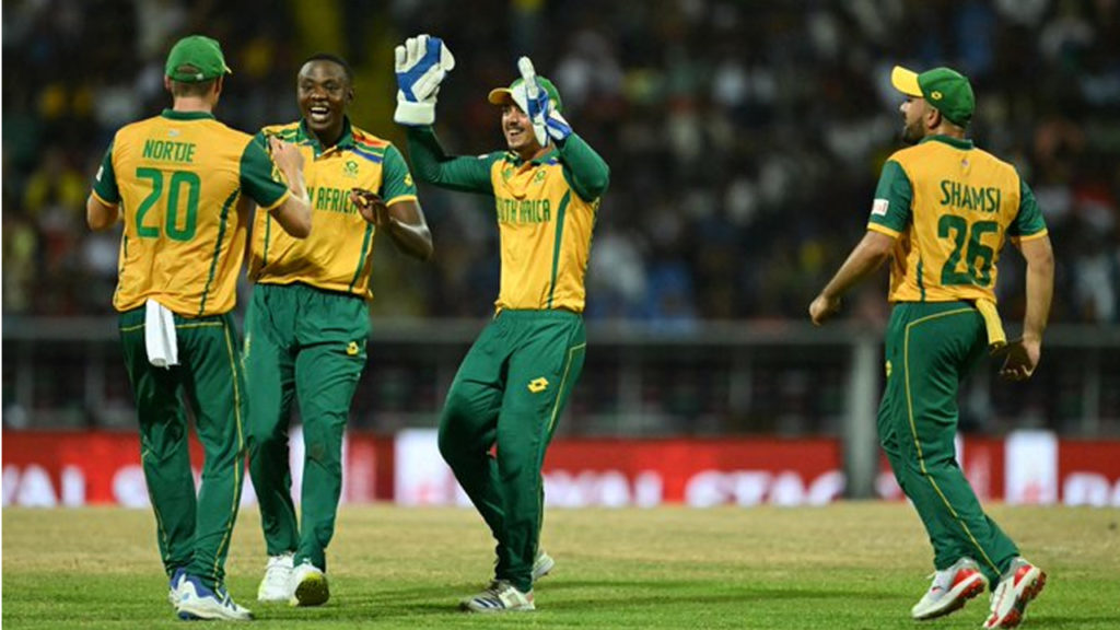 South Africa Beat by 3 wkts West Indies To Reach T20 World Cup Semi Finals