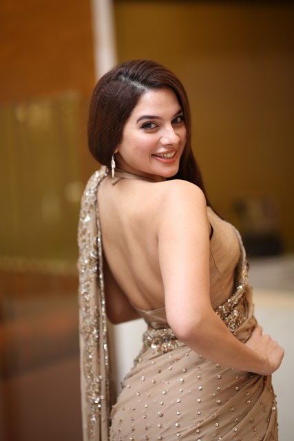 Tanya Hope Shines in Saree at Weapon Trailer Launch Event