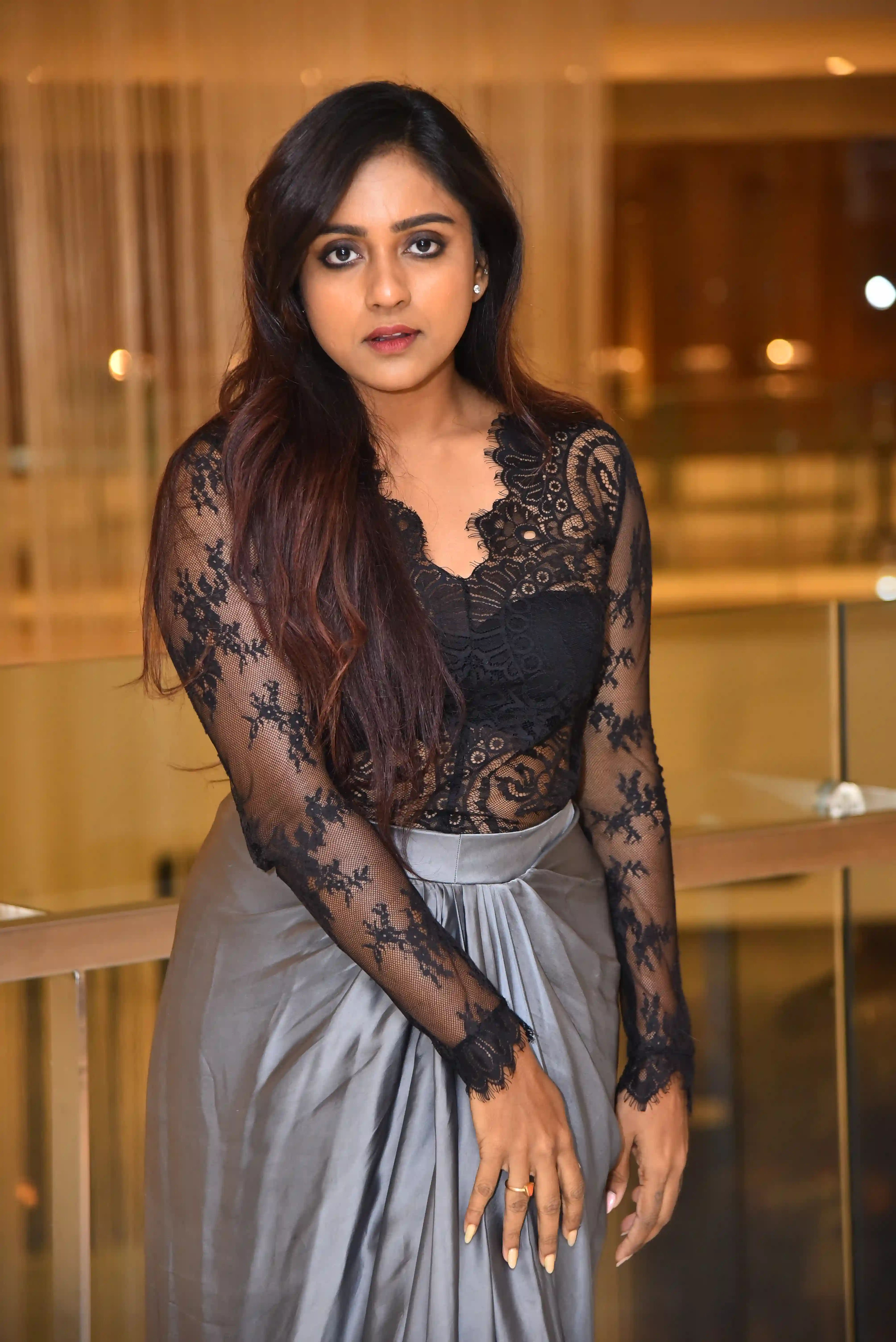 Vithika Sheru Stunning Looks