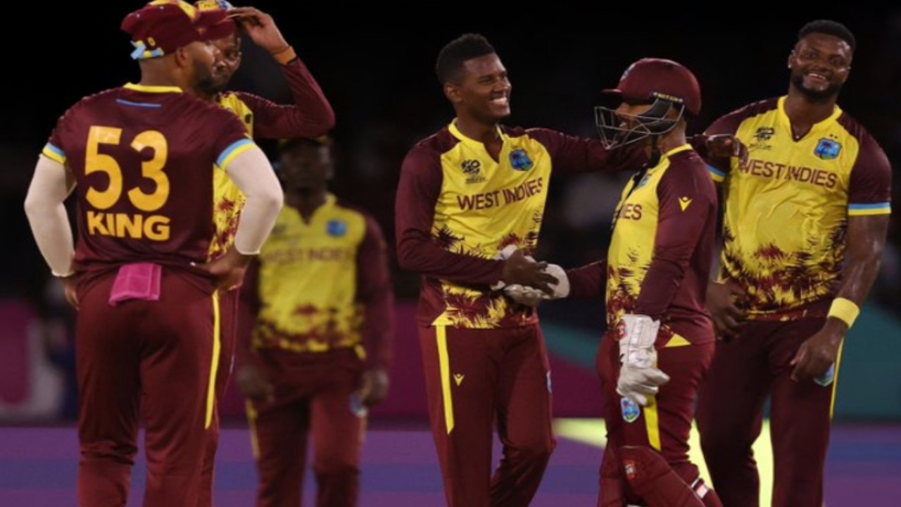 WI vs UGA : 39 పరుగులకే ఉగాండా ఆలౌట్.. టీ20 ప్రపంచకప్లో చరిత్రలో వెస్టిండీస్కు అతి పెద్ద విజయం.. WI vs UGA : 39 పరుగులకే ఉగాండా ఆలౌట్.. టీ20 ప్రపంచకప్లో చరిత్రలో వెస్టిండీస్కు అతి పెద్ద విజయం..