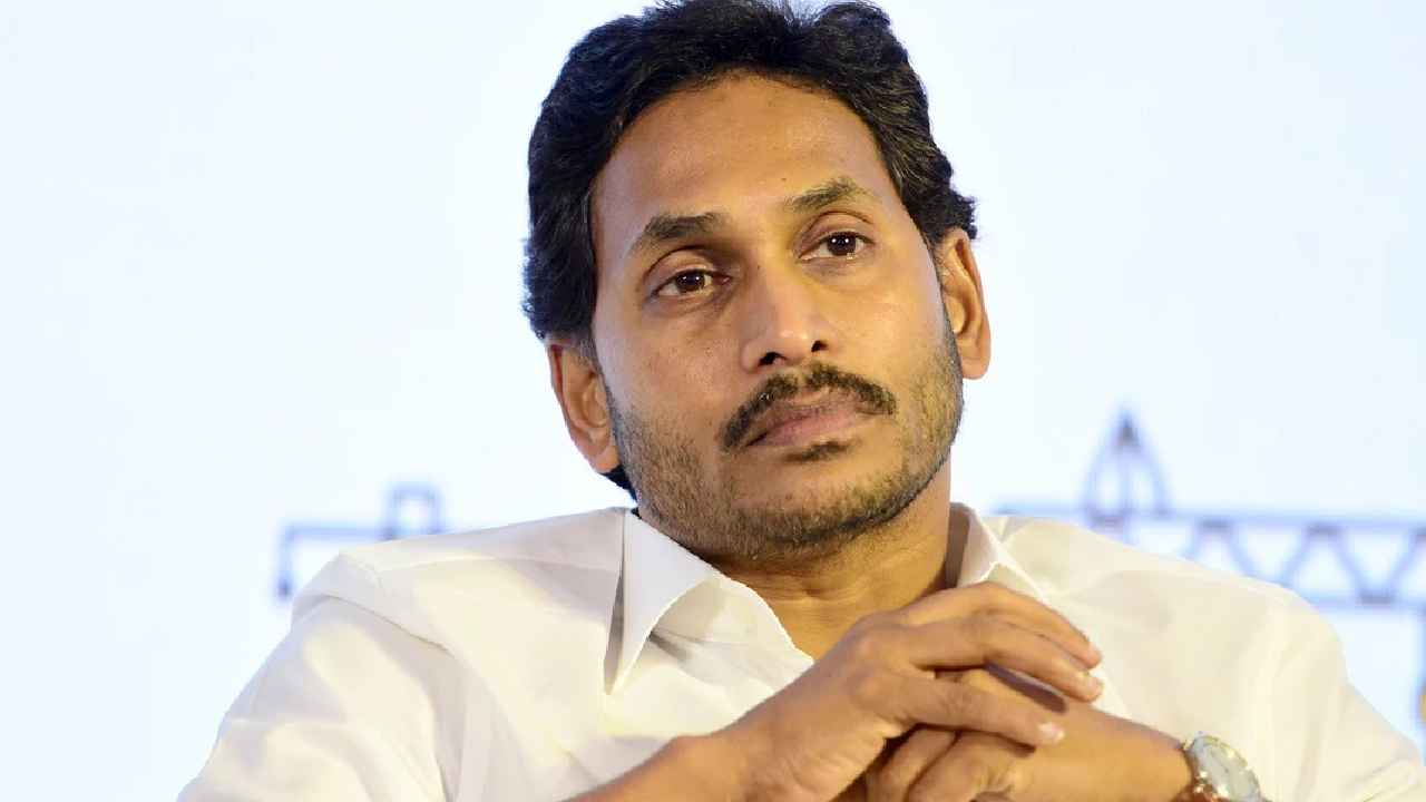 జగన్ పులివెందుల పర్యటన వాయిదా, విస్తృత స్థాయి సమావేశం తేదీ మార్పు జగన్ పులివెందుల పర్యటన వాయిదా, విస్తృత స్థాయి సమావేశం తేదీ మార్పు