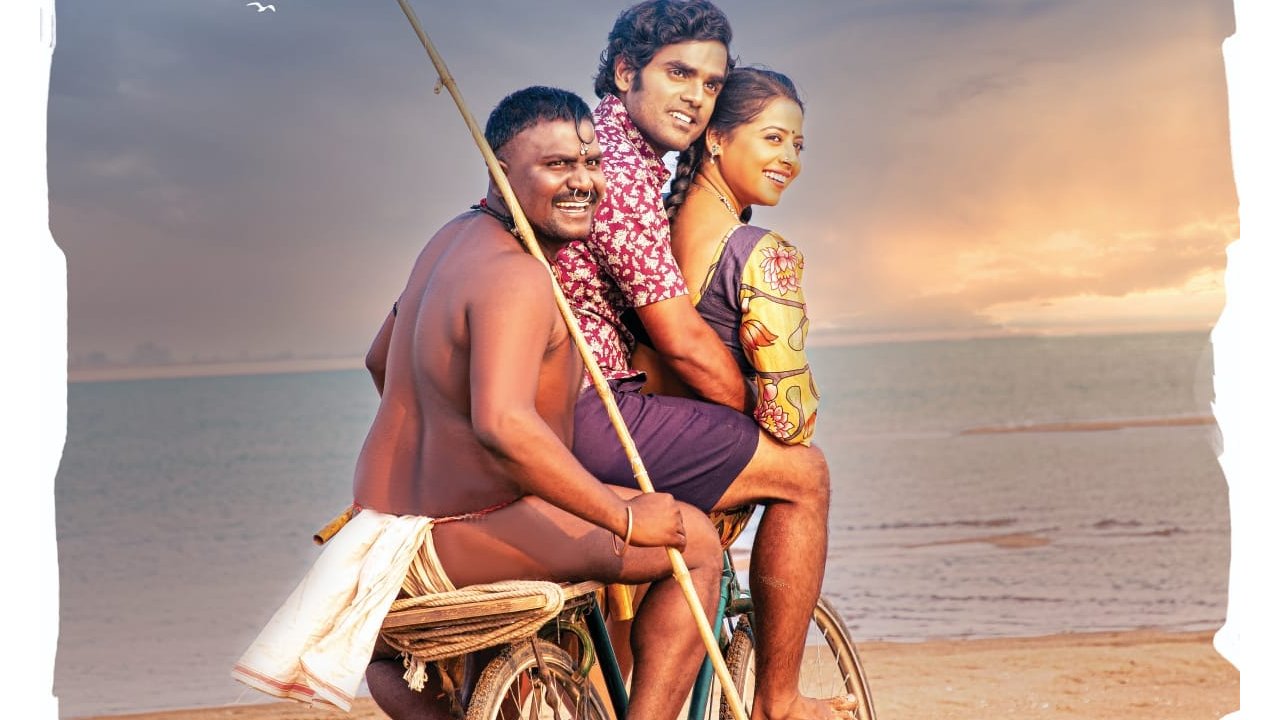 Pranaya Godari : కమెడియన్ అలీ సోదరుని కొడుకు హీరోగా ఫస్ట్ సినిమా.. ఫస్ట్ లుక్ రిలీజ్ చేసిన సినిమాటోగ్రఫీ మంత్రి.. Pranaya Godari : కమెడియన్ అలీ సోదరుని కొడుకు హీరోగా ఫస్ట్ సినిమా.. ఫస్ట్ లుక్ రిలీజ్ చేసిన సినిమాటోగ్రఫీ మంత్రి..