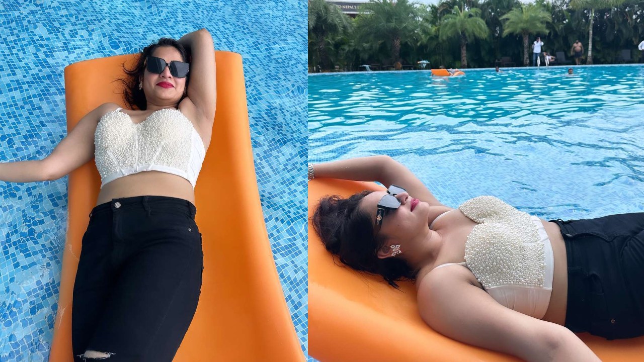 Ashwini Sree : స్విమ్మింగ్ పూల్ దగ్గర సేద తీరుతున్న బిగ్‌బాస్ భామ అశ్విని శ్రీ..