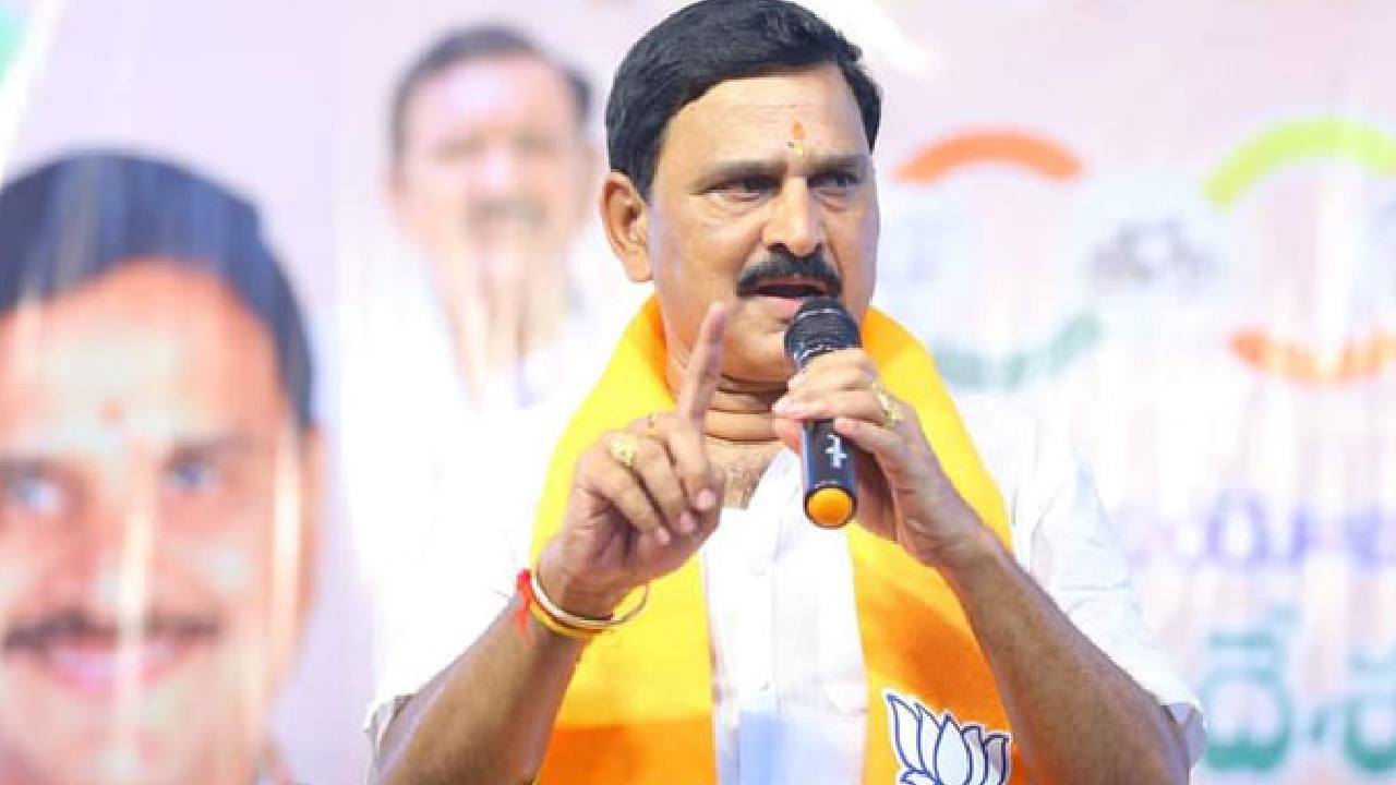 చంద్రబాబు అందుకే ఢిల్లీలో పర్యటించారు: కేంద్ర సహాయ మంత్రి భూపతి రాజు చంద్రబాబు అందుకే ఢిల్లీలో పర్యటించారు: కేంద్ర సహాయ మంత్రి భూపతి రాజు