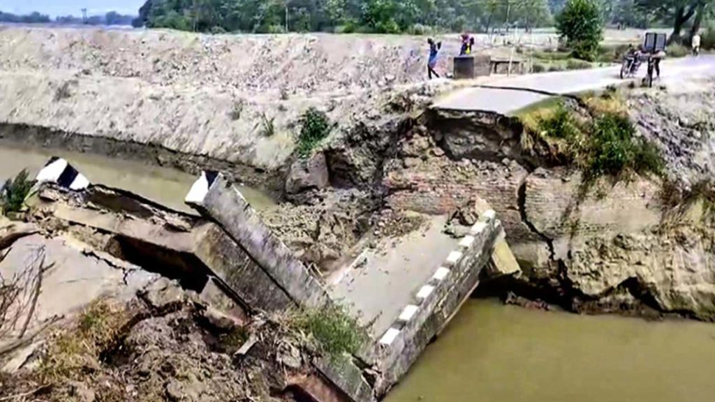 Bihar bridge collapse