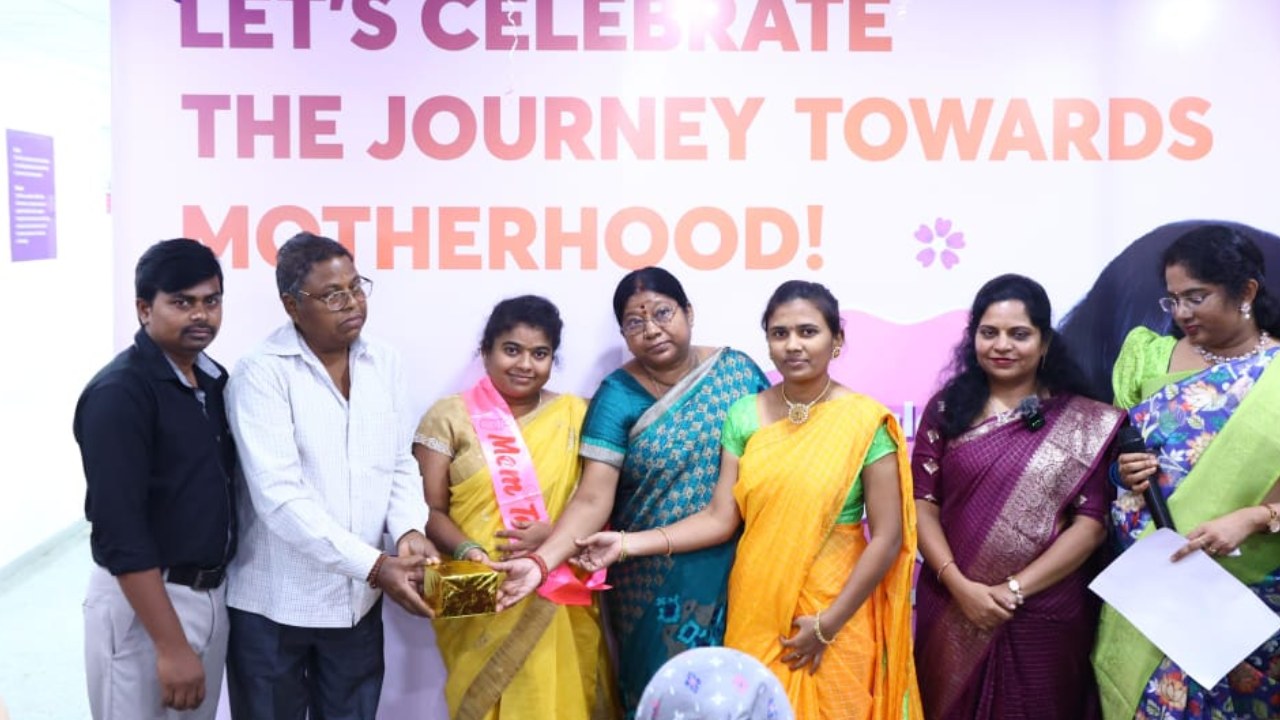 CAPA-IVM Baby : ఏపీలో ఫస్ట్ సీఏపీఏ ఐవీఎమ్ బేబీ జననం.. ఘనంగా బేబీ షవర్ వేడుక! CAPA-IVM Baby : ఏపీలో ఫస్ట్ సీఏపీఏ ఐవీఎమ్ బేబీ జననం.. ఘనంగా బేబీ షవర్ వేడుక!
