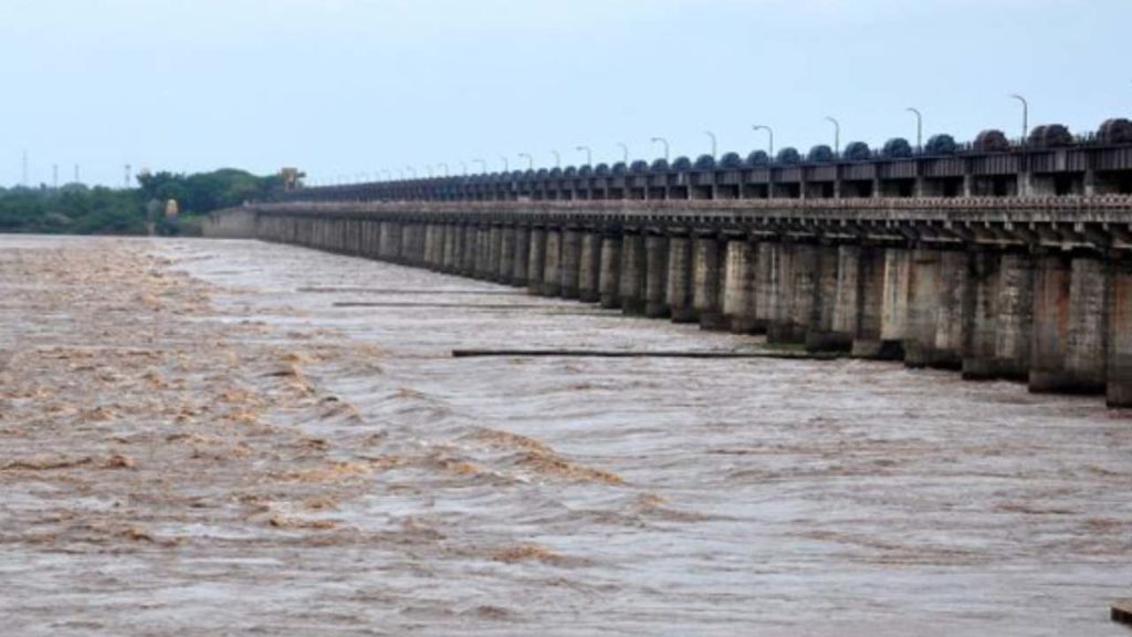 Dowleswaram Barrage