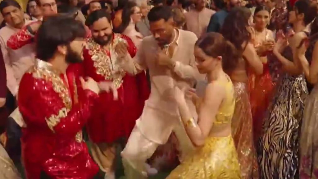 Hardik Pandya Dance With Ananya Pandey