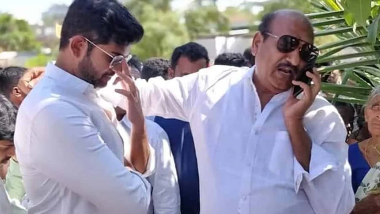 తాడిపత్రి మున్సిపాలిటీలో ఆసక్తికర దృశ్యం.. అప్పుడు అలా.. ఇప్పుడు ఇలా..! తాడిపత్రి మున్సిపాలిటీలో ఆసక్తికర దృశ్యం.. అప్పుడు అలా.. ఇప్పుడు ఇలా..!