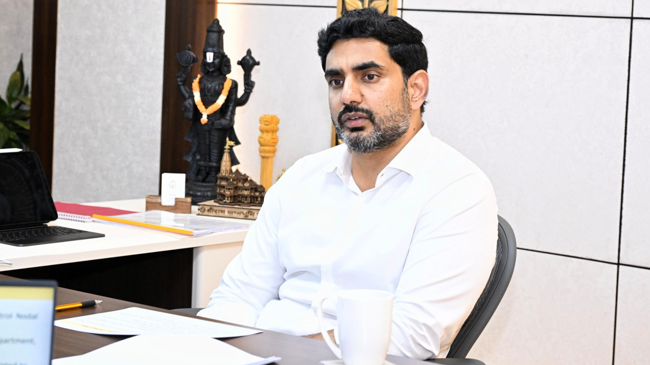 అమెరికా పర్యటన ముగించుకుని ఏపీకి బయలుదేరిన నారా లోకేశ్ అమెరికా పర్యటన ముగించుకుని ఏపీకి బయలుదేరిన నారా లోకేశ్