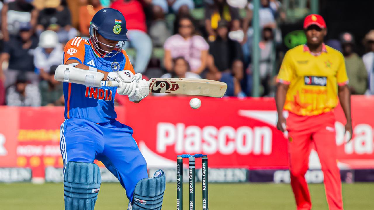IND vs ZIM 4th T20 : జింబాబ్వేపై 10 వికెట్ల తేడాతో టీమిండియా ఘన విజయం IND vs ZIM 4th T20 : జింబాబ్వేపై 10 వికెట్ల తేడాతో టీమిండియా ఘన విజయం
