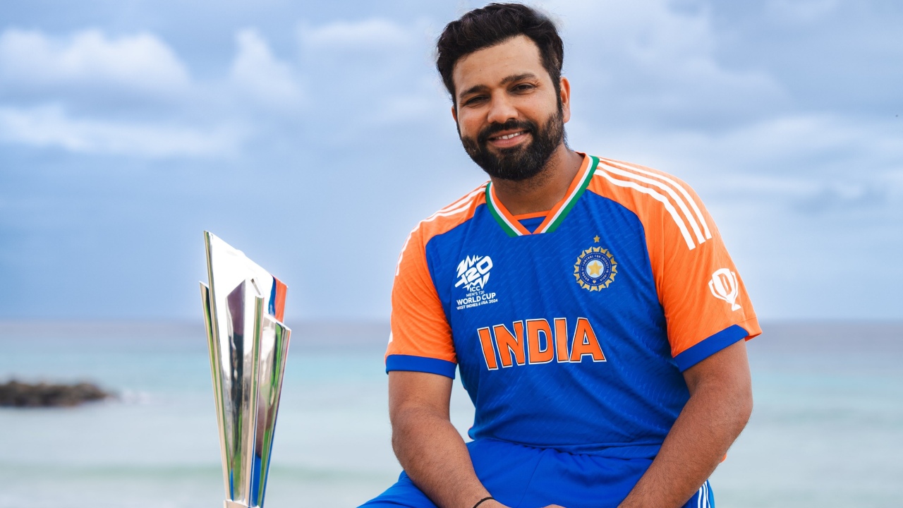 Rohit Sharma : రోహిత్ శర్మ సంచలన వ్యాఖ్యలు.. టీ20 క్రికెట్ నుంచి రిటైర్ అవ్వాలని అనుకోలేదు.. అయితే.. Rohit Sharma : రోహిత్ శర్మ సంచలన వ్యాఖ్యలు.. టీ20 క్రికెట్ నుంచి రిటైర్ అవ్వాలని అనుకోలేదు.. అయితే..