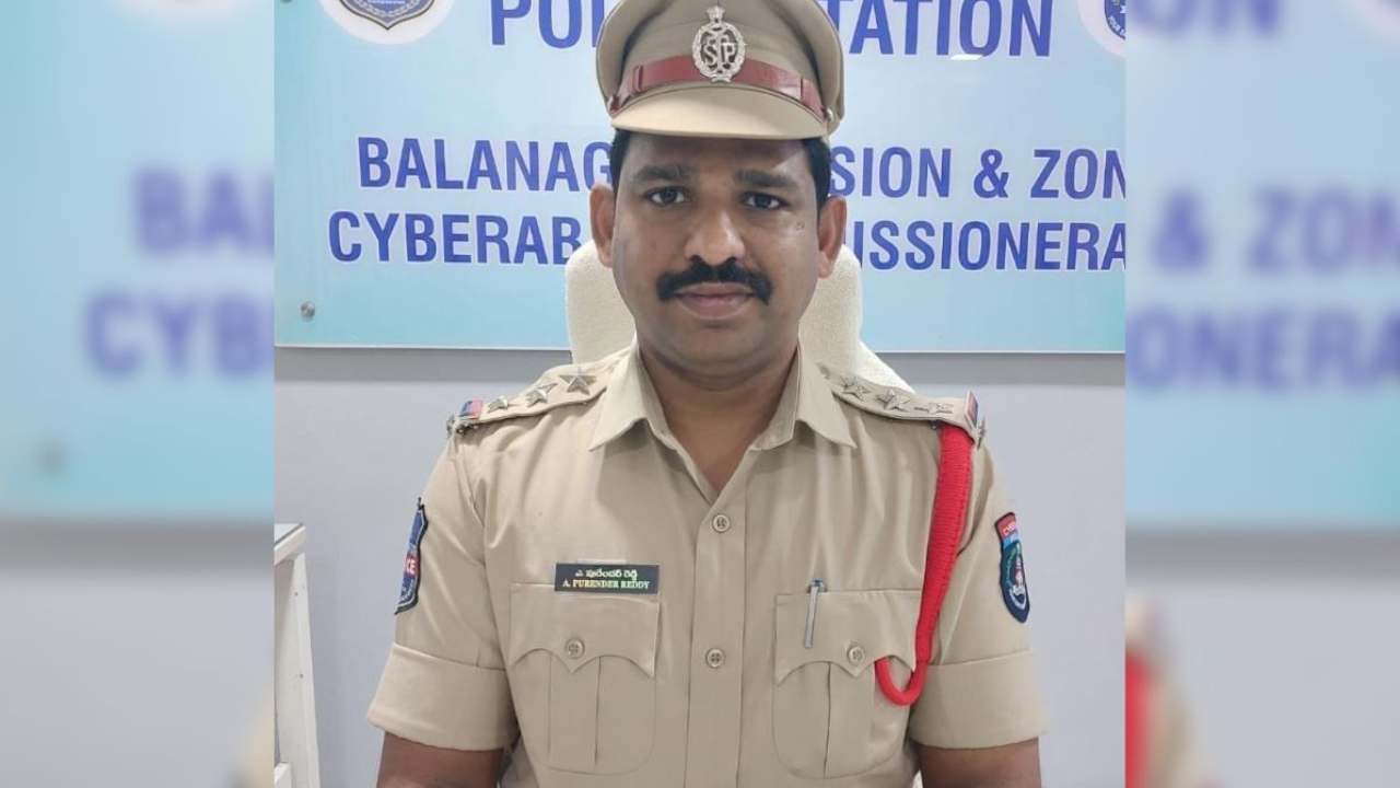 మహిళతో అసభ్యకరంగా చాటింగ్.. సనత్నగర్ సీఐపై వేటు మహిళతో అసభ్యకరంగా చాటింగ్.. సనత్నగర్ సీఐపై వేటు