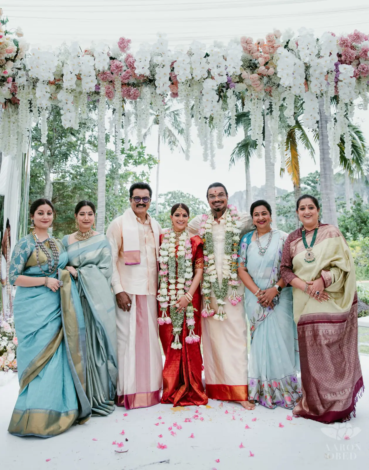 Varalaxmi Sarathkumar Nicholai Sachdev Wedding Photos