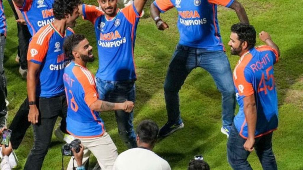 Virat kohli and Rohit Sharma Dance
