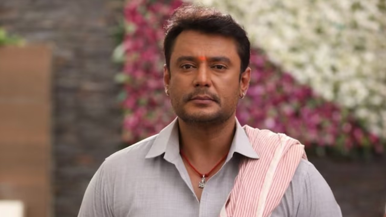 Darshan : దర్శన్ మర్డర్ కేసుపై సినిమాలు.. టైటిల్స్ చూశారా? Darshan : దర్శన్ మర్డర్ కేసుపై సినిమాలు.. టైటిల్స్ చూశారా?