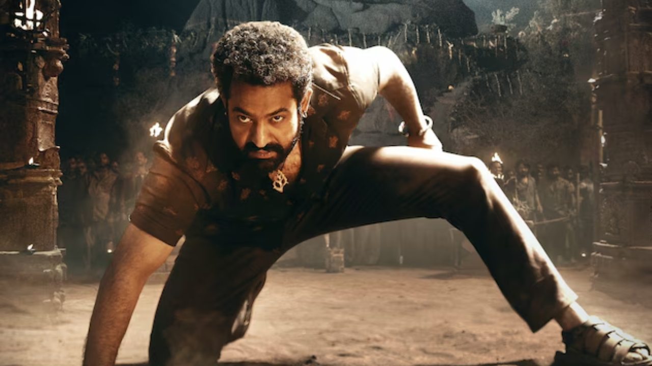 Devara Update : ‘దేవర’ షూటింగ్ అప్డేట్.. ఇంకెంత బ్యాలెన్స్ ఉందంటే..? Devara Update : ‘దేవర’ షూటింగ్ అప్డేట్.. ఇంకెంత బ్యాలెన్స్ ఉందంటే..?