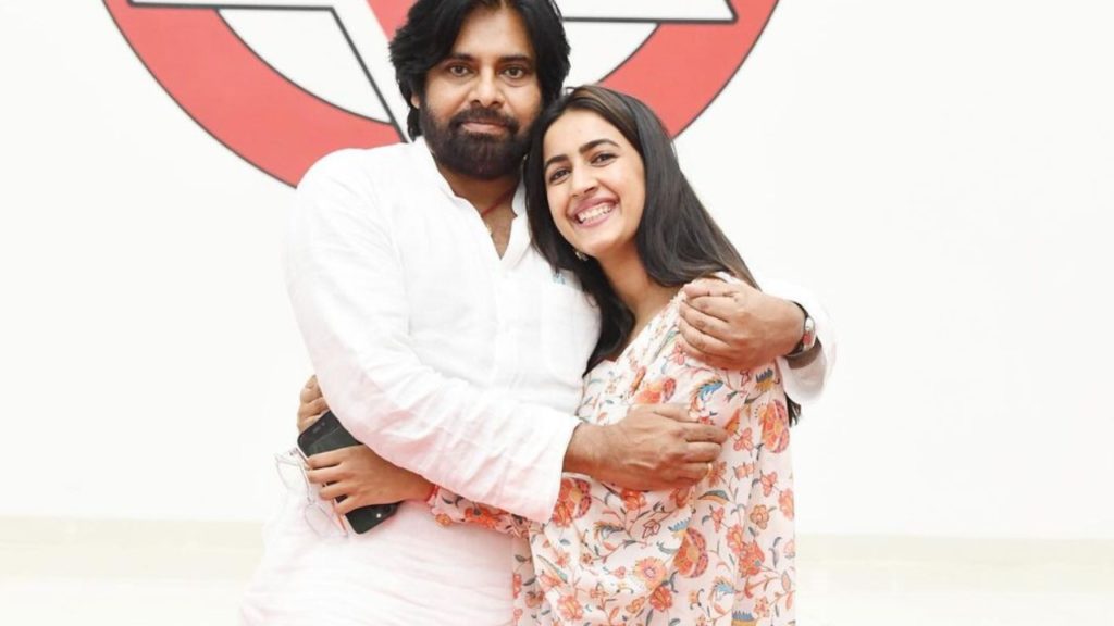 Niharika Konidela says Interesting Things about Pawan Kalyan