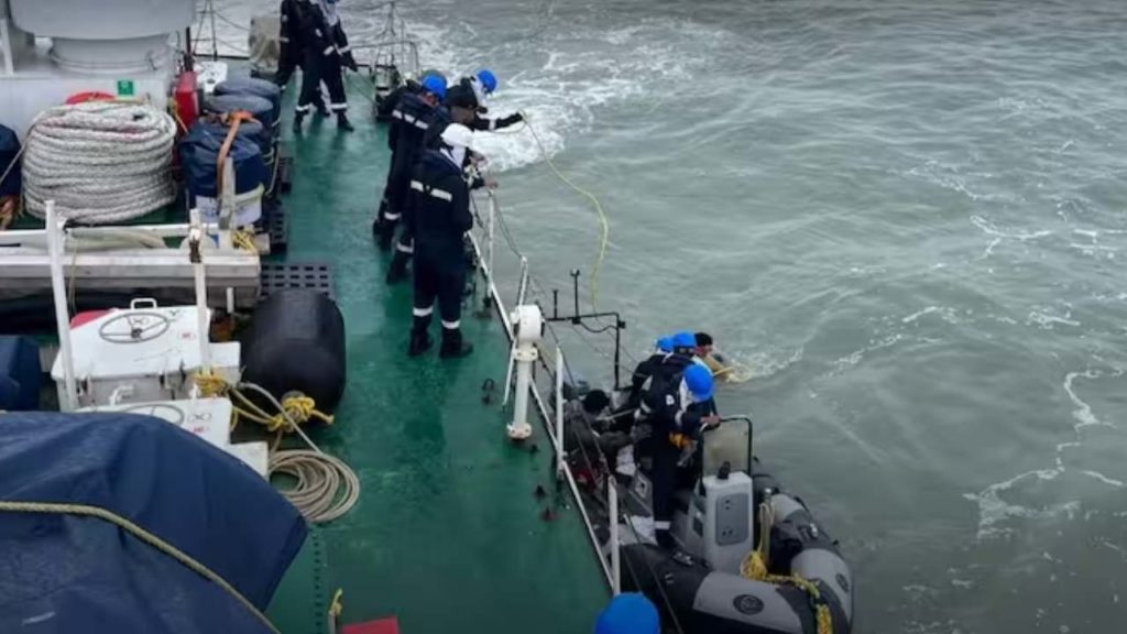 oil tanker capsized