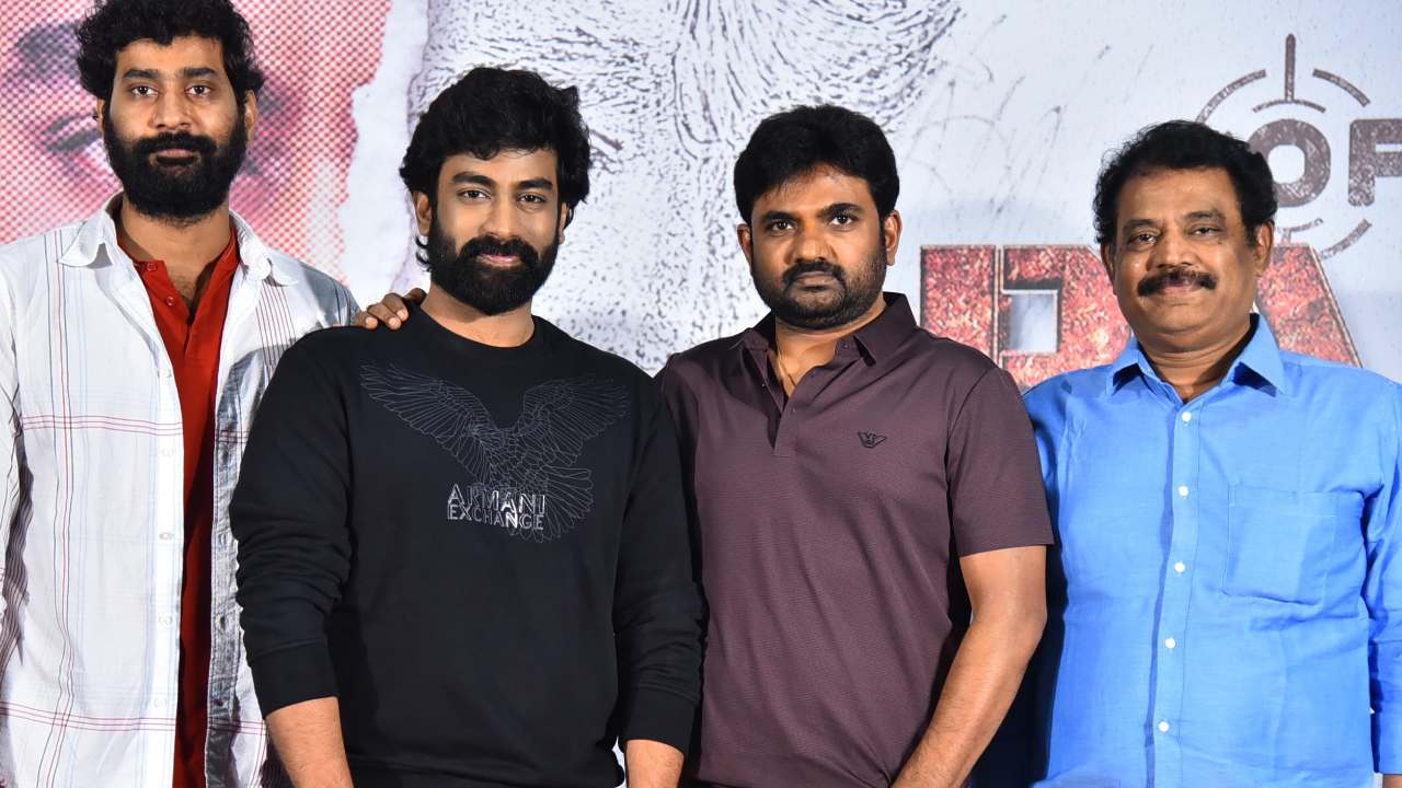 Director Maruthi : నేను ఆరు నెలల ముందే ఈ సినిమా చూసేసాను.. ‘ఆపరేషన్ రావణ్’పై మారుతి వ్యాఖ్యలు.. Director Maruthi : నేను ఆరు నెలల ముందే ఈ సినిమా చూసేసాను.. ‘ఆపరేషన్ రావణ్’పై మారుతి వ్యాఖ్యలు..