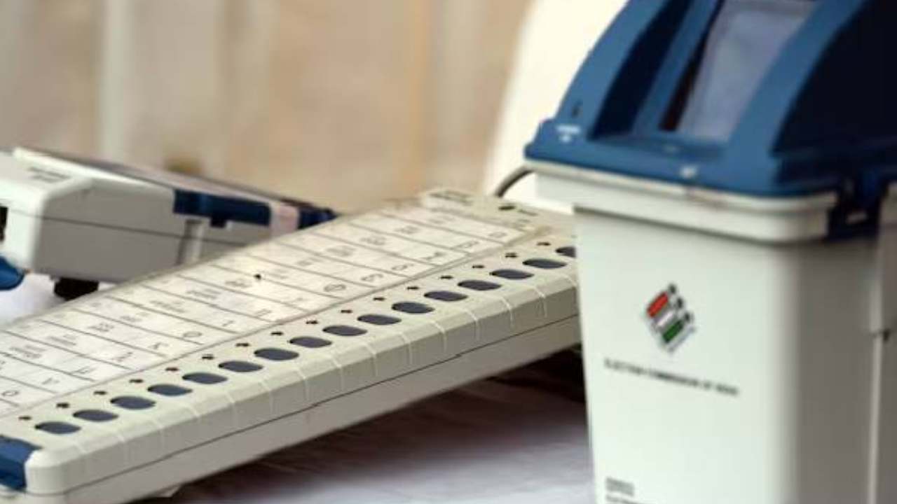 Balineni Srinivasa Reddy : ఒంగోలు అసెంబ్లీ పరిధిలో 12 పోలింగ్ బూత్లకు నేడు మాక్ పోలింగ్.. Balineni Srinivasa Reddy : ఒంగోలు అసెంబ్లీ పరిధిలో 12 పోలింగ్ బూత్లకు నేడు మాక్ పోలింగ్..