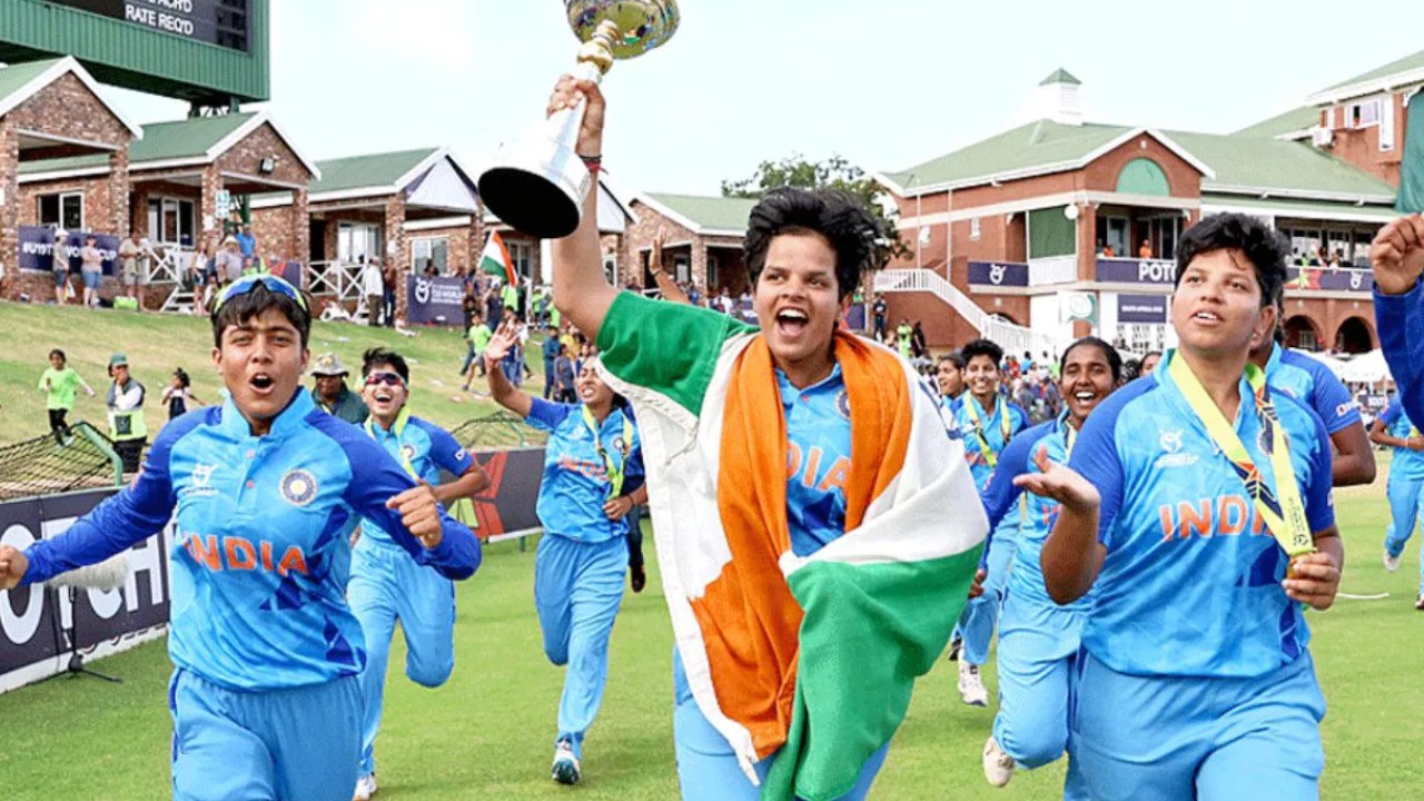 ICC : క్రికెట్ అభిమానులకు శుభవార్త.. మహిళల అండర్-19 టీ20 ప్రపంచకప్ షెడ్యూల్ విడుదల.. ICC : క్రికెట్ అభిమానులకు శుభవార్త.. మహిళల అండర్-19 టీ20 ప్రపంచకప్ షెడ్యూల్ విడుదల..