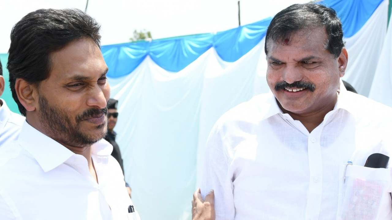 జగన్ మోహన్ రెడ్డి కీలక నిర్ణయం.. వైసీపీ ఎమ్మెల్సీ అభ్యర్థిగా బొత్స సత్యనారాయణ పేరు ఖరారు జగన్ మోహన్ రెడ్డి కీలక నిర్ణయం.. వైసీపీ ఎమ్మెల్సీ అభ్యర్థిగా బొత్స సత్యనారాయణ పేరు ఖరారు