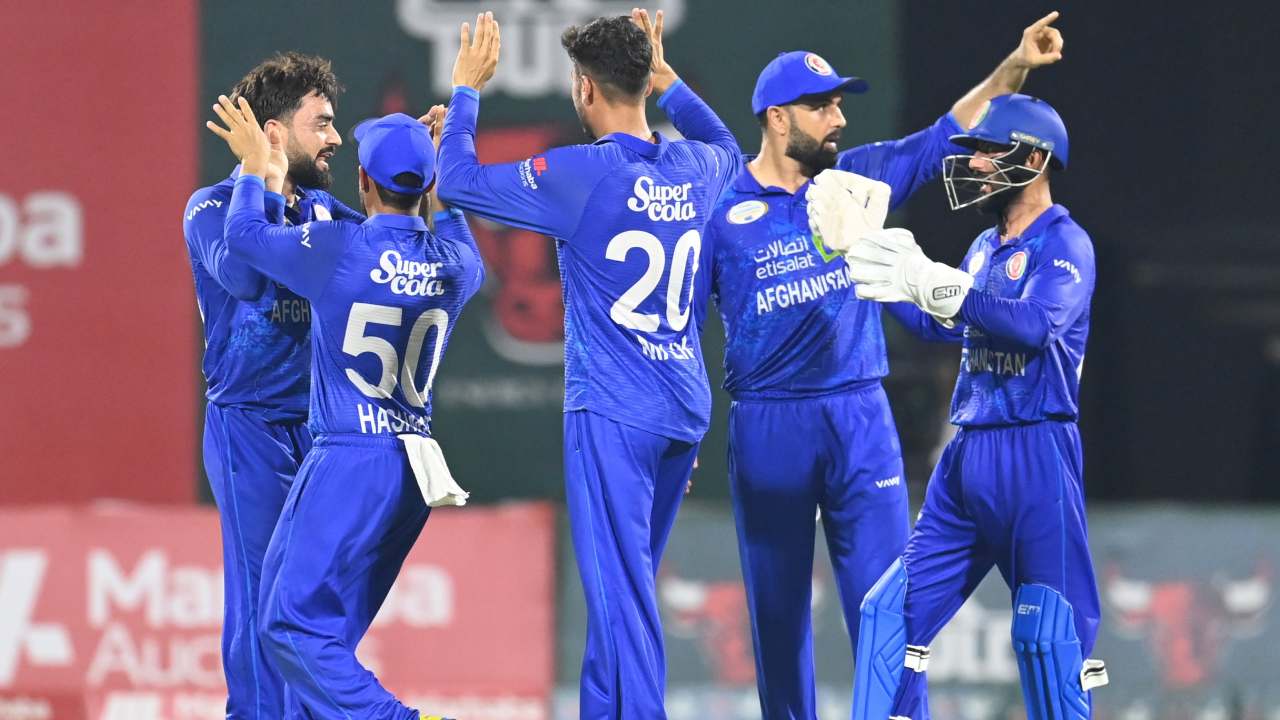 AFG vs SA: అఫ్గానిస్థాన్ జట్టు మరో సంచలన విజయం.. రెండో వన్డేలోనూ సఫారీ జట్టుకు తప్పని ఓటమి AFG vs SA: అఫ్గానిస్థాన్ జట్టు మరో సంచలన విజయం.. రెండో వన్డేలోనూ సఫారీ జట్టుకు తప్పని ఓటమి