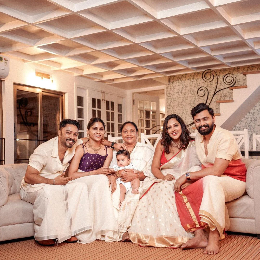 Amala Paul Onam Celebrations with Family