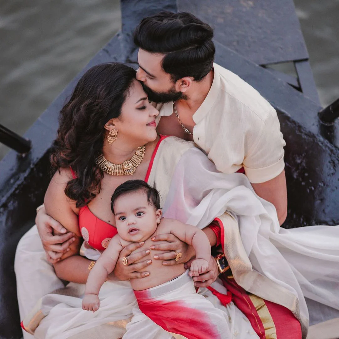 Amala Paul Onam Celebrations with Family