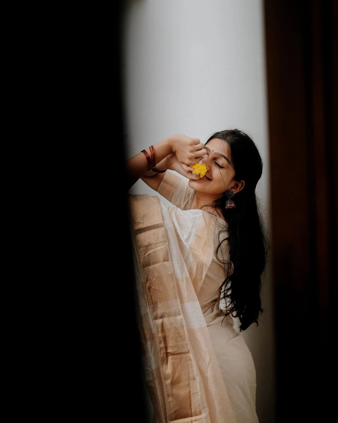 Ananthika Sanilkumar Onam Special Cute Photos in Saree