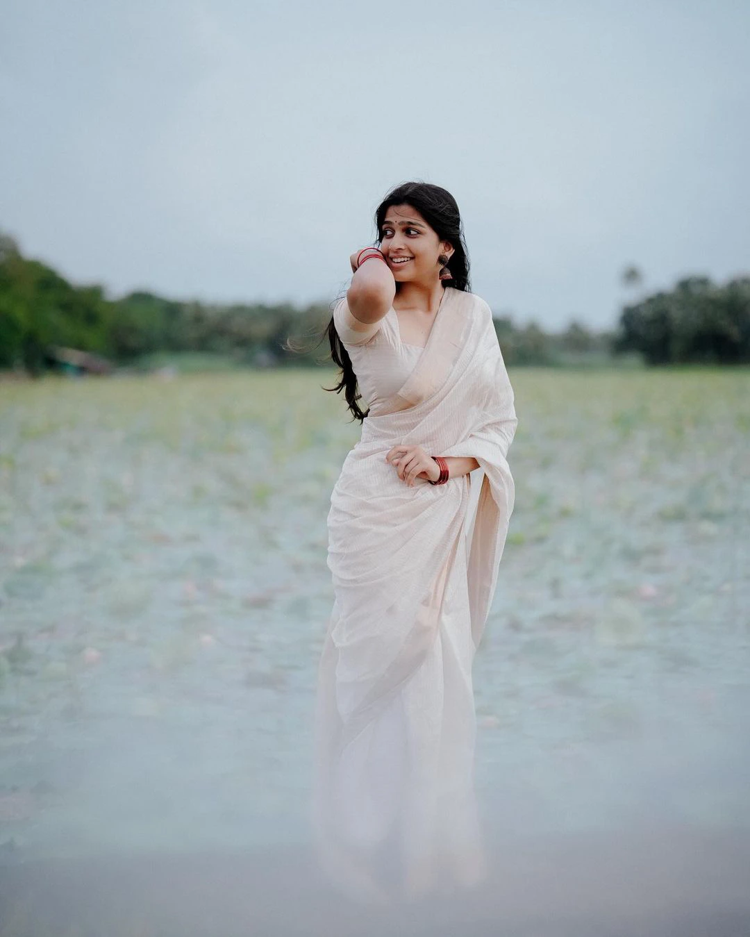 Ananthika Sanilkumar Onam Special Cute Photos in Saree