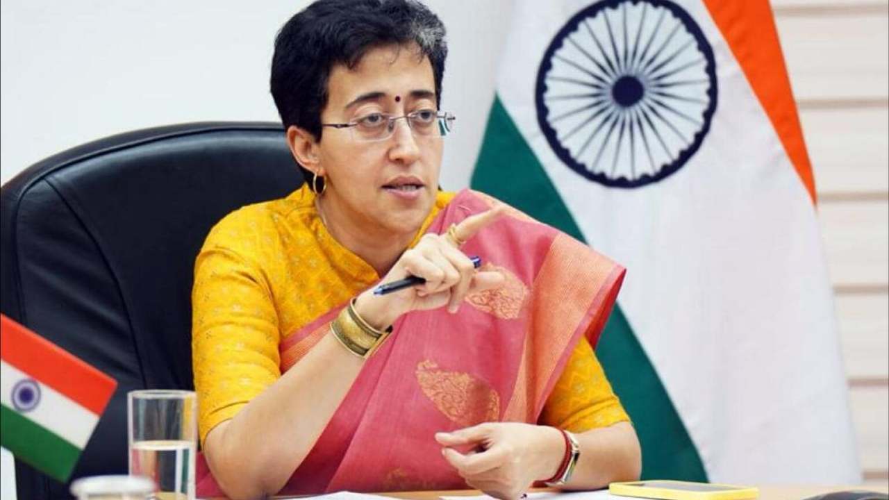 Atishi : ఢిల్లీ నూతన సీఎంగా అతిశీ మర్లెనా.. నాలుగేళ్లలో ఎమ్మెల్యే, మంత్రి, ఇప్పుడు ముఖ్యమంత్రి! Atishi : ఢిల్లీ నూతన సీఎంగా అతిశీ మర్లెనా.. నాలుగేళ్లలో ఎమ్మెల్యే, మంత్రి, ఇప్పుడు ముఖ్యమంత్రి!