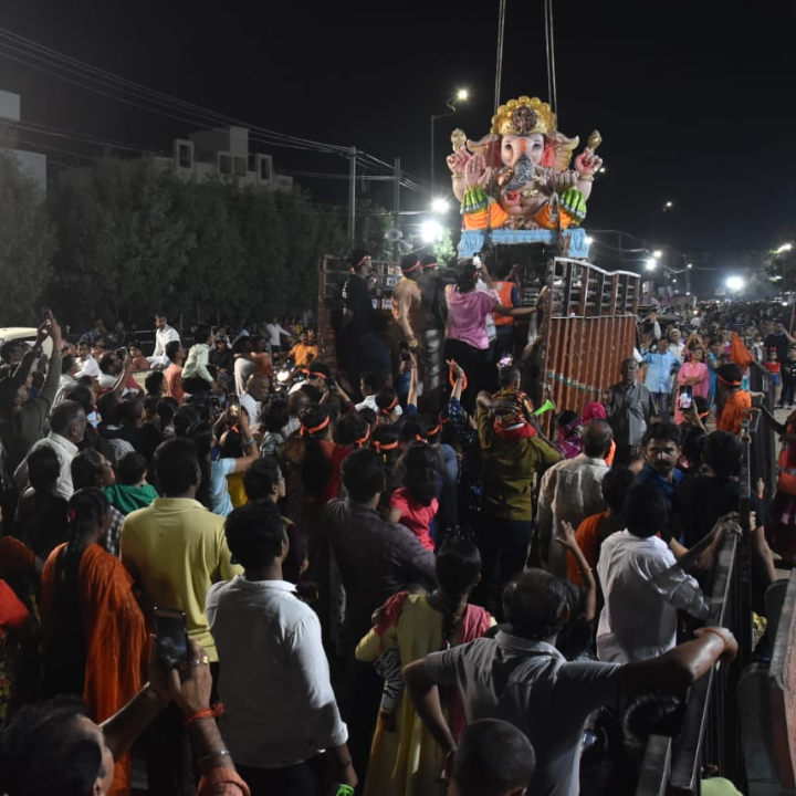 Ganesha idol visarjan