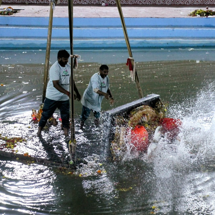 Ganesh idol visarjan