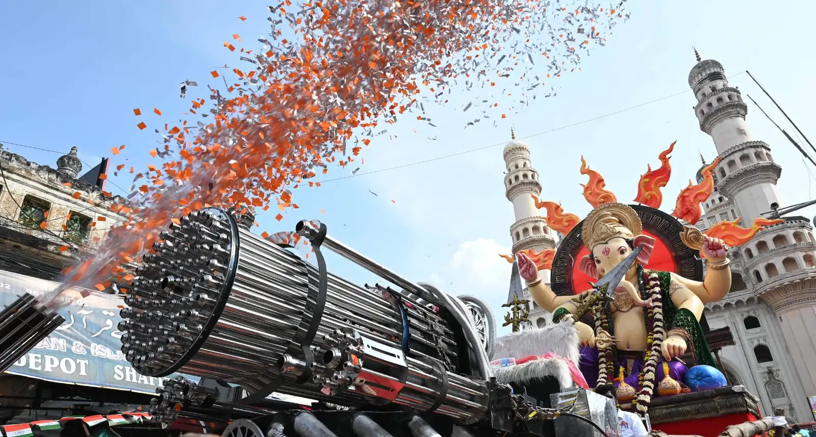 Hyderabad Ganesh Nimajjanam Photos