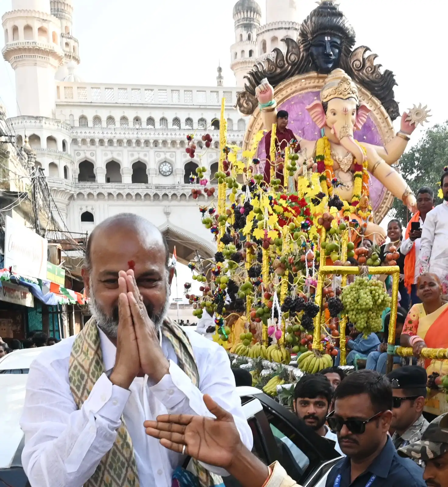 Hyderabad Ganesh Nimajjanam Photos